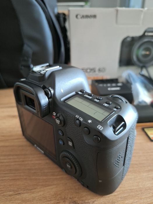 Canon Eos 6D body Fullframe Fullbox
