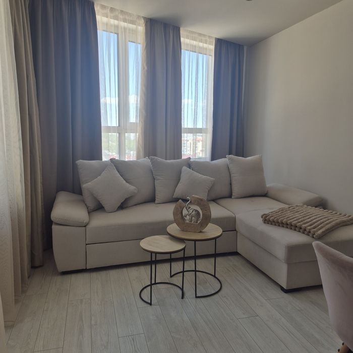 Дава се под наем Двустаен апартамент в Бургас, Зорница - 74 кв.м за 612 € - Снимка #1