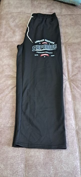 Спортивные брюки