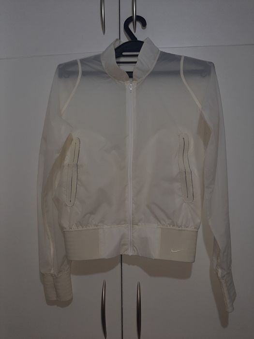 Дамска и мъжка Яке/ ветровка/ Nike