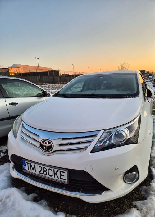 Toyota Avensis 2.2 D-CAT Luxury Aut. (Consola argintie)