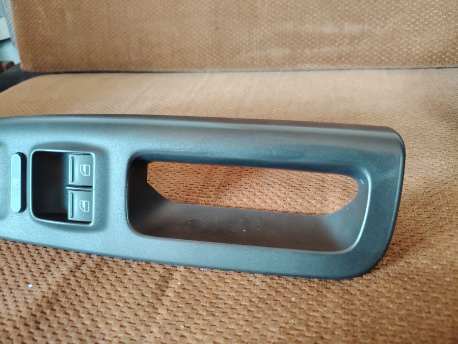 Дръжка с копчета за ел стъкла Шкода Октавия 2 / Skoda Octavia 2 face