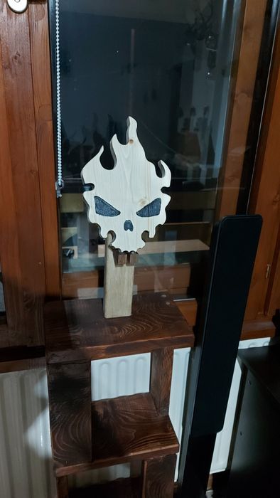 „Огнен Череп“ декорация