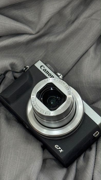 Canon PowerShot G7 X Mark |||