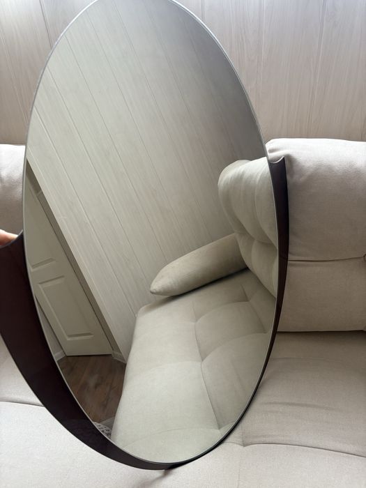 Голямо овално огледало – модерен дизайн