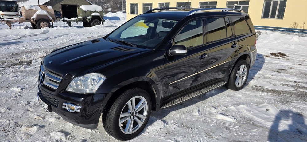 Mercedes-Benz GL GL 320 CDI - 7 locuri