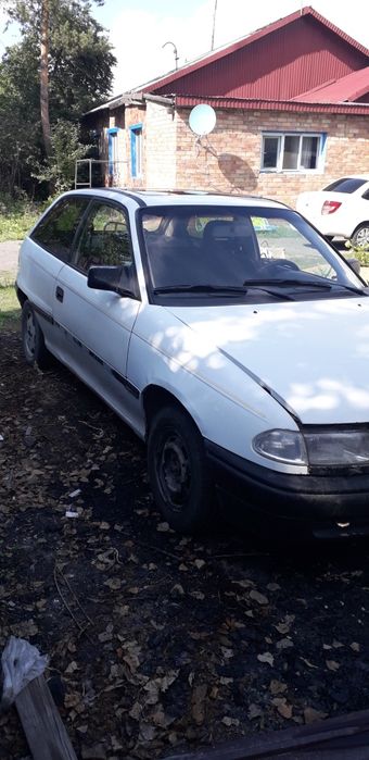 Опель Астра машина