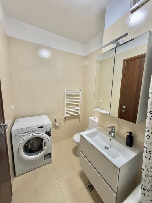 Garosniera de inchiriat in zona Astra pe str Poienelor nr 8 ,et 7/11