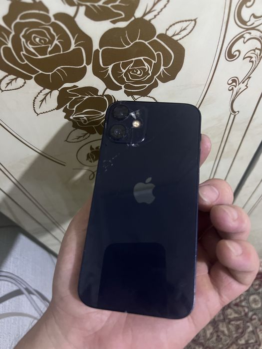 Айфон 12 мини сатылады