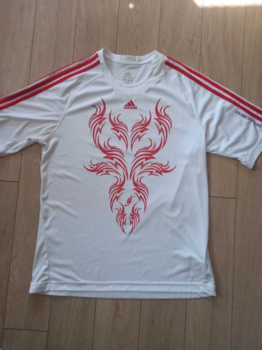 Оригинална тениска Адидас размер Л