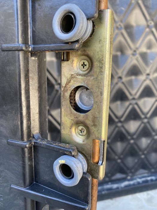 Люк gs300  160 жаркент