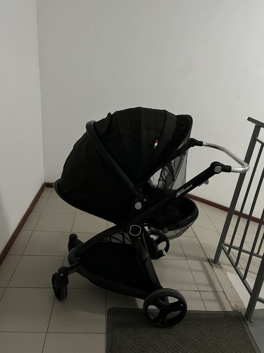 Продам ДЕШЕВО детскую коляску.