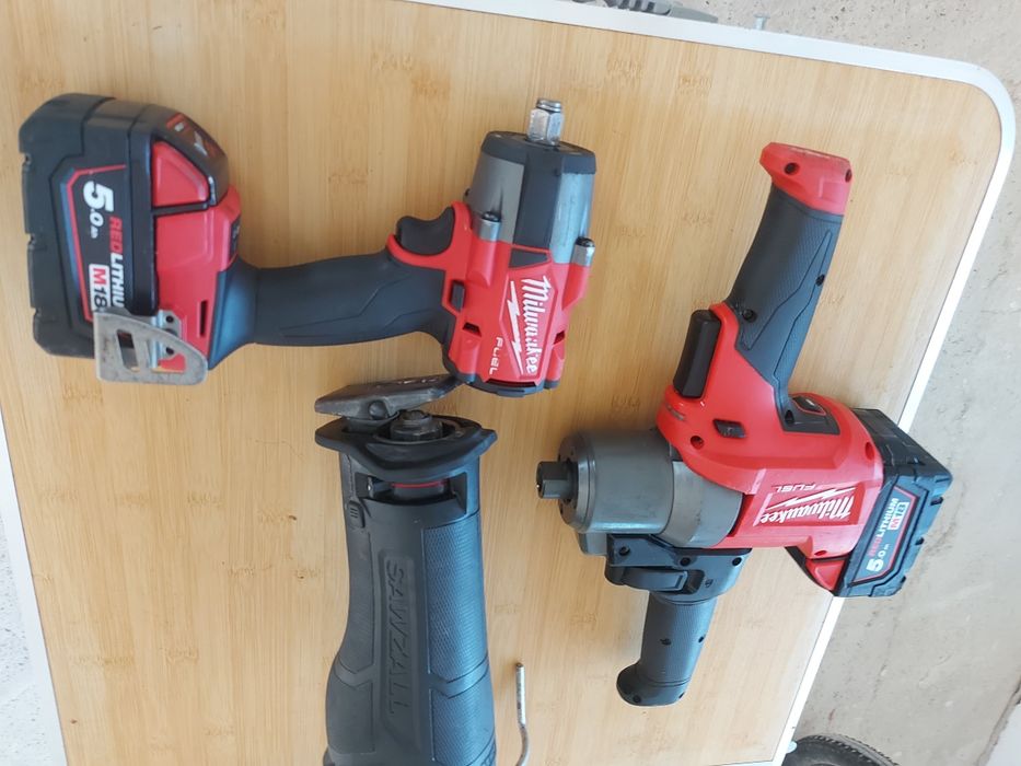 Milwaukee scule electrice m18