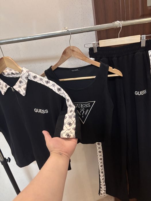 Дамски екип модел на "GUESS" от 3 части