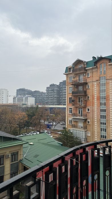 Skyline центр города ЖК Скайлайн 2/4/14 с частичным ремонтом , своя.