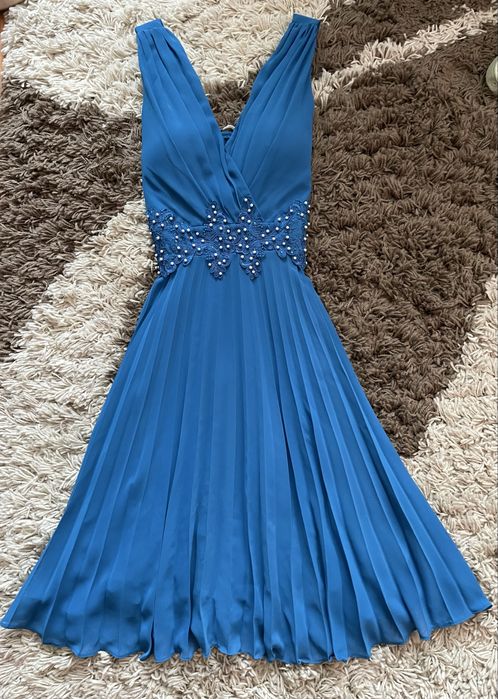 Vand rochie de ocazie