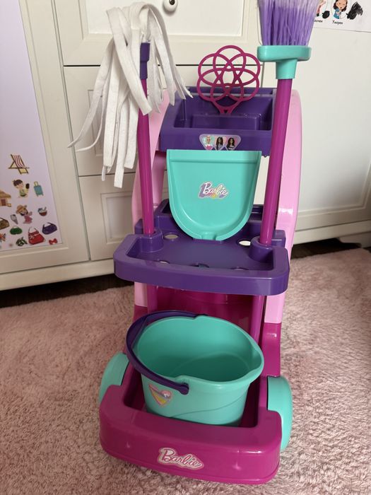 Детски  комплект за почистване Barbie