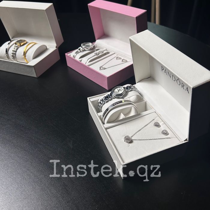 Часы для девушек, Женские часы. Комплект для девушки. Подарки девушке