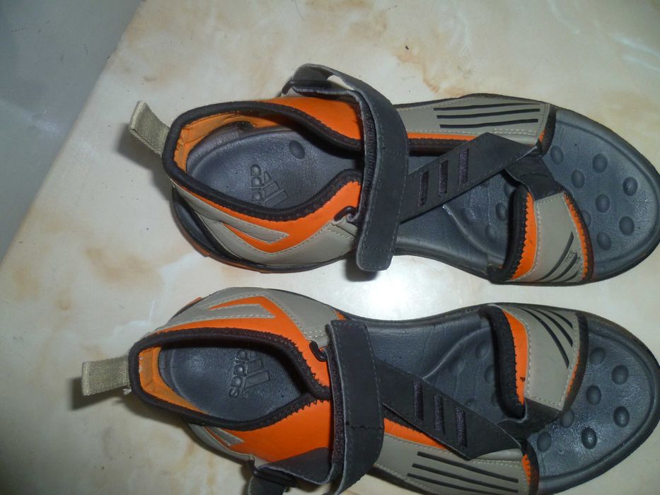 ADIDAS сандали №38