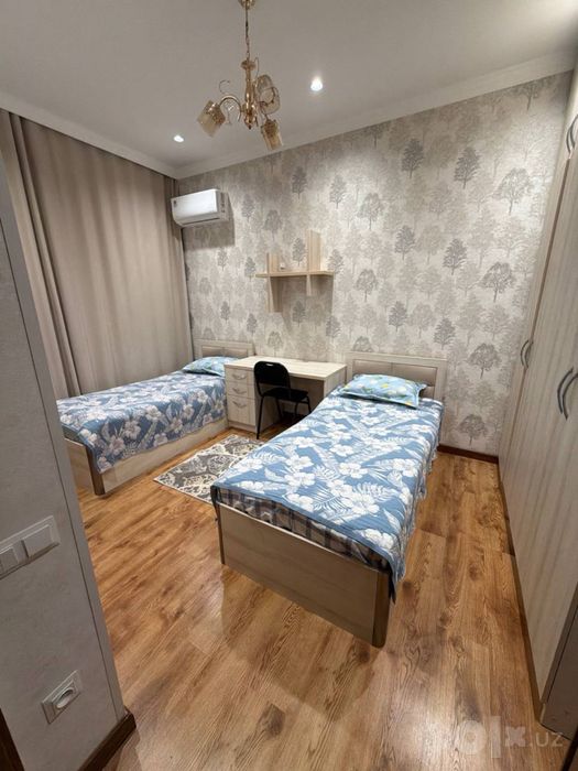 Srochna arendaga beriladi 4 etajli kotej