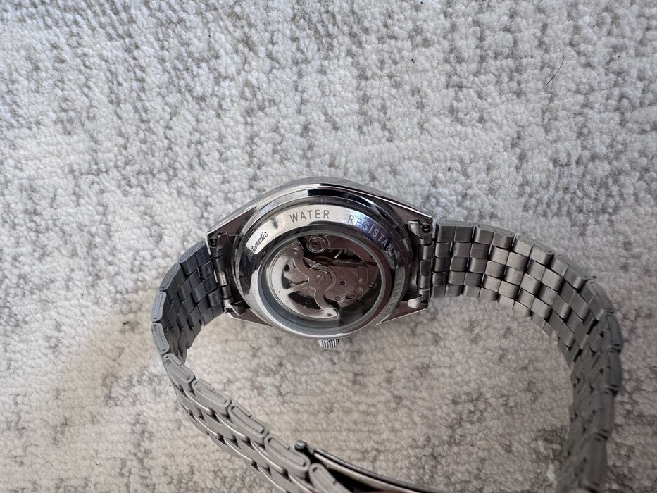 Orient mexanika avto padzovot soat sotiladi