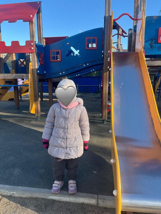 Куртки Zara, Next