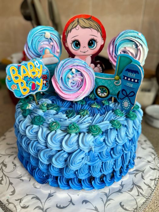 Мадина)) Торты на заказ, Мастер своего дела