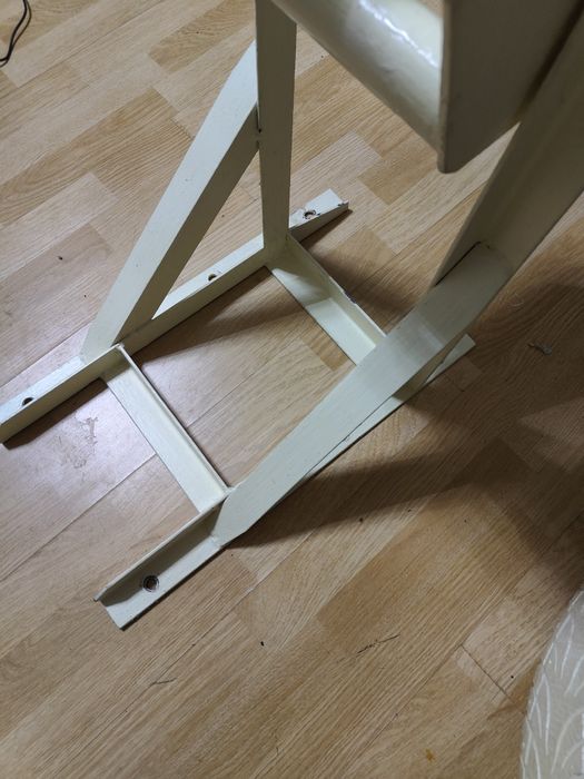 Крутящийся рукоход настенный