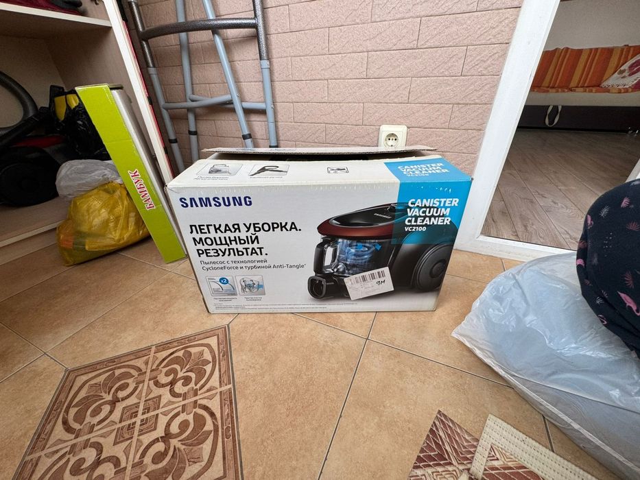 Пылесос Samsung cv 2100