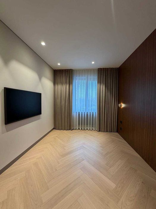 3-х комнатная в  новостройке нукусская -умные унитазы ID: 5498