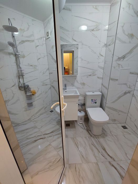 Дава се под наем Двустаен апартамент в Бургас, Сарафово - 50 кв.м за 433.5 € - Снимка #2