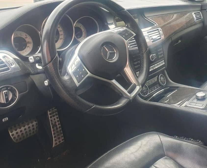 • PIESE Mercedes CLS W218 C218 AMG 2011-2017 Facelift Non Facelift 218