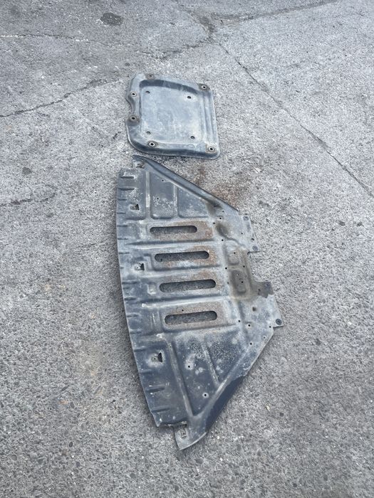 Scuturi metal bmw x1 e84