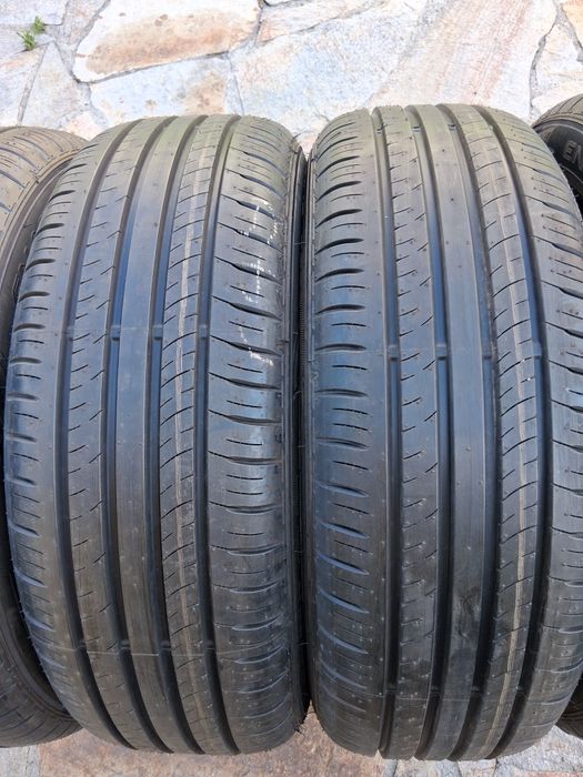 215 60 17  DUNLOP