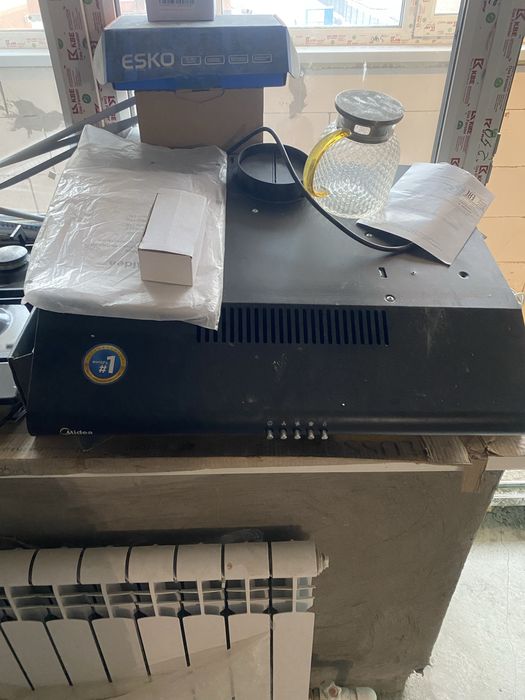 Продам вытяжку в хорошем состоянии