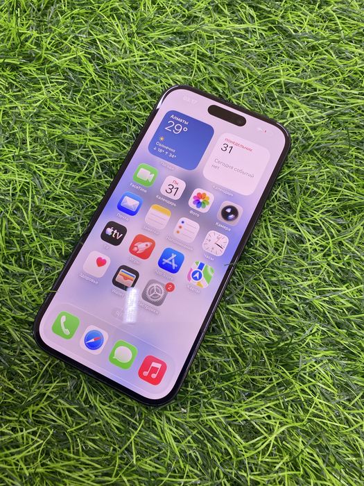 Смартфон Apple iPhone 15