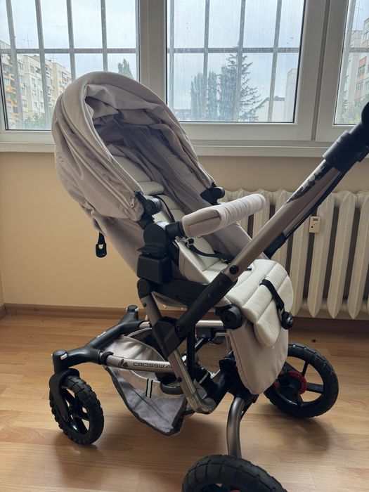 JANE CROSSWALK бебешка количка