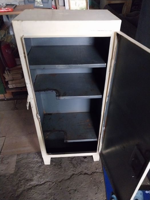 Продам сейф в хорошем состоянии