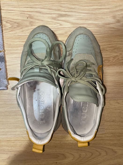 Adidasi  piele mărime 40