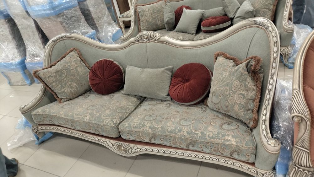 Диван классический мебель