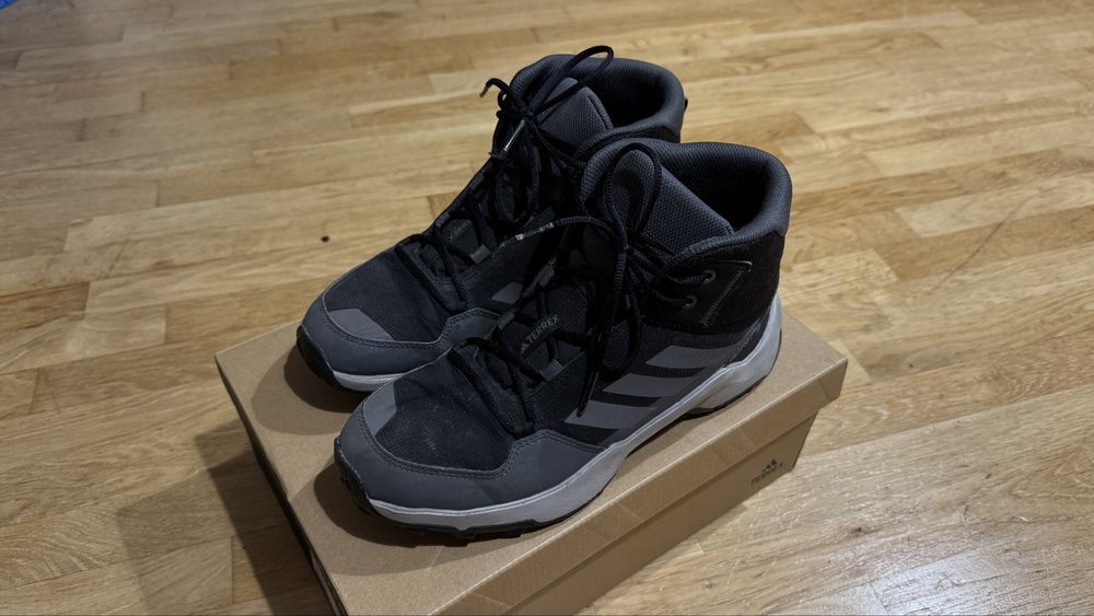 Ботинки Adidas Terrex 39 1/3