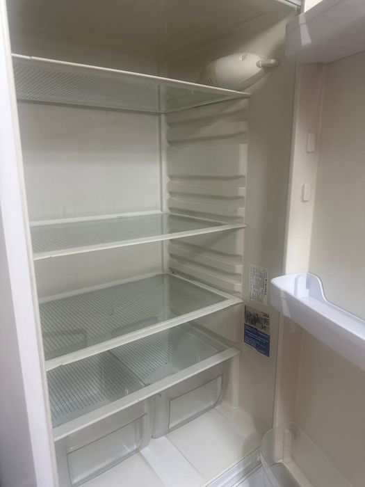 Холодильник б/у с новым мотором