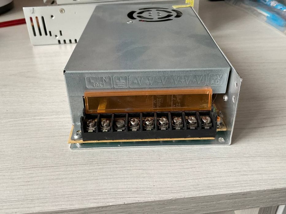 продам блок питания