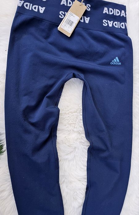 Adidas оригинален дамски клин Л размер