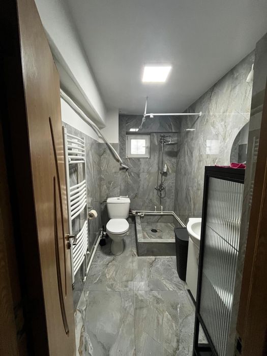 Inchiriez apartament 3 camere Tătărași, Iași, Persoana Fizica