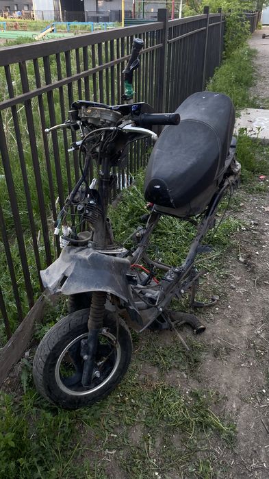 Скутер на разбор недорого