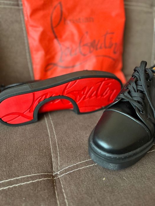 Обувки Christian Louboutin