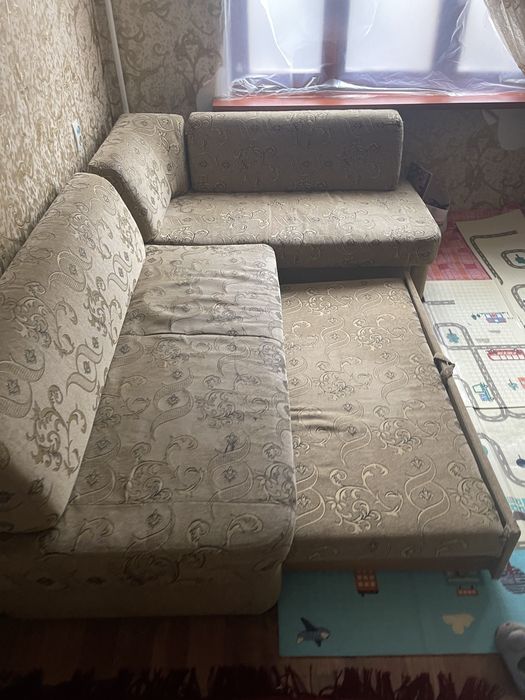 Диван красивый очень уютный удобный