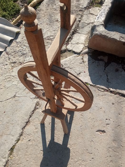 Прялка старинная