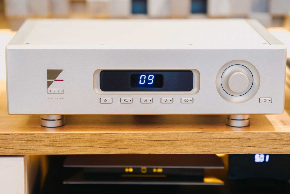 Ayre V-5Xe Evolution + Ayre K-5Xe Evolution